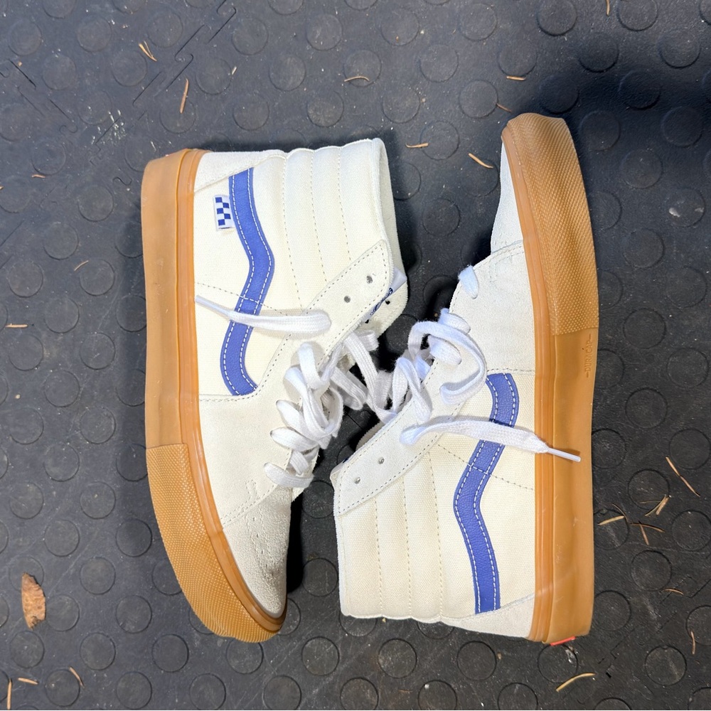 Vans Old Skool High - Men’s size 9 - Used - Picture 6 of 8